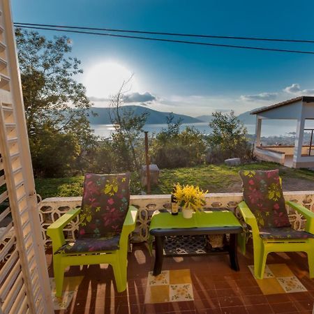 Holiday Home Nives Tivat Ngoại thất bức ảnh